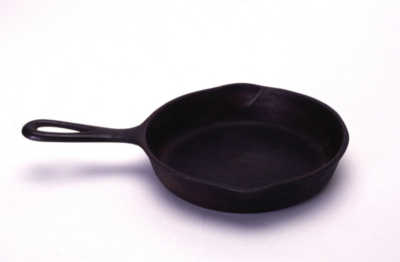 How to Season a Cast-Iron Pan | Yankee Kitchen
